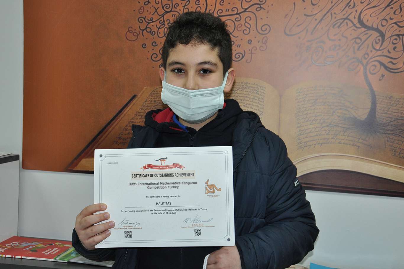 Matematik yarışmasında Türkiye birincisi olan Taş: Yazılım mühendisi olmak istiyorum Matematik yarışmasında Türkiye birincisi olan Taş: Yazılım mühendisi olmak istiyorum